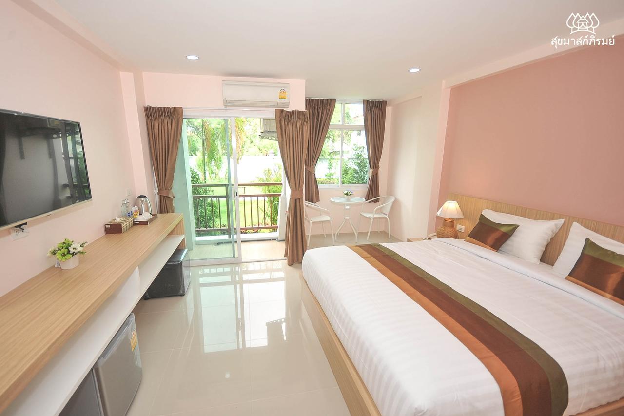Hotel Sukkhamas Pirom Nakhonratchasima Exterior foto